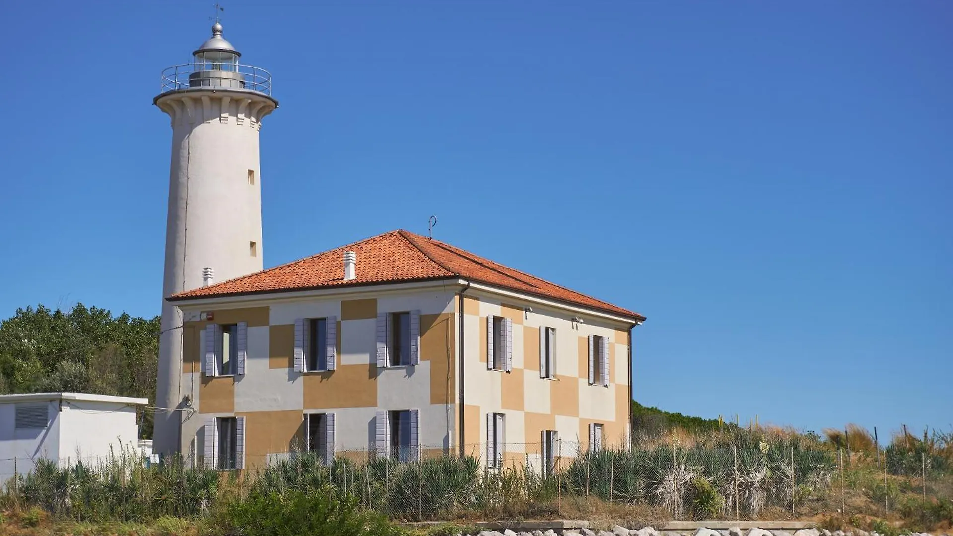 Adorable Flat With Large Terrace Overlooking The Sea Bibione Italien